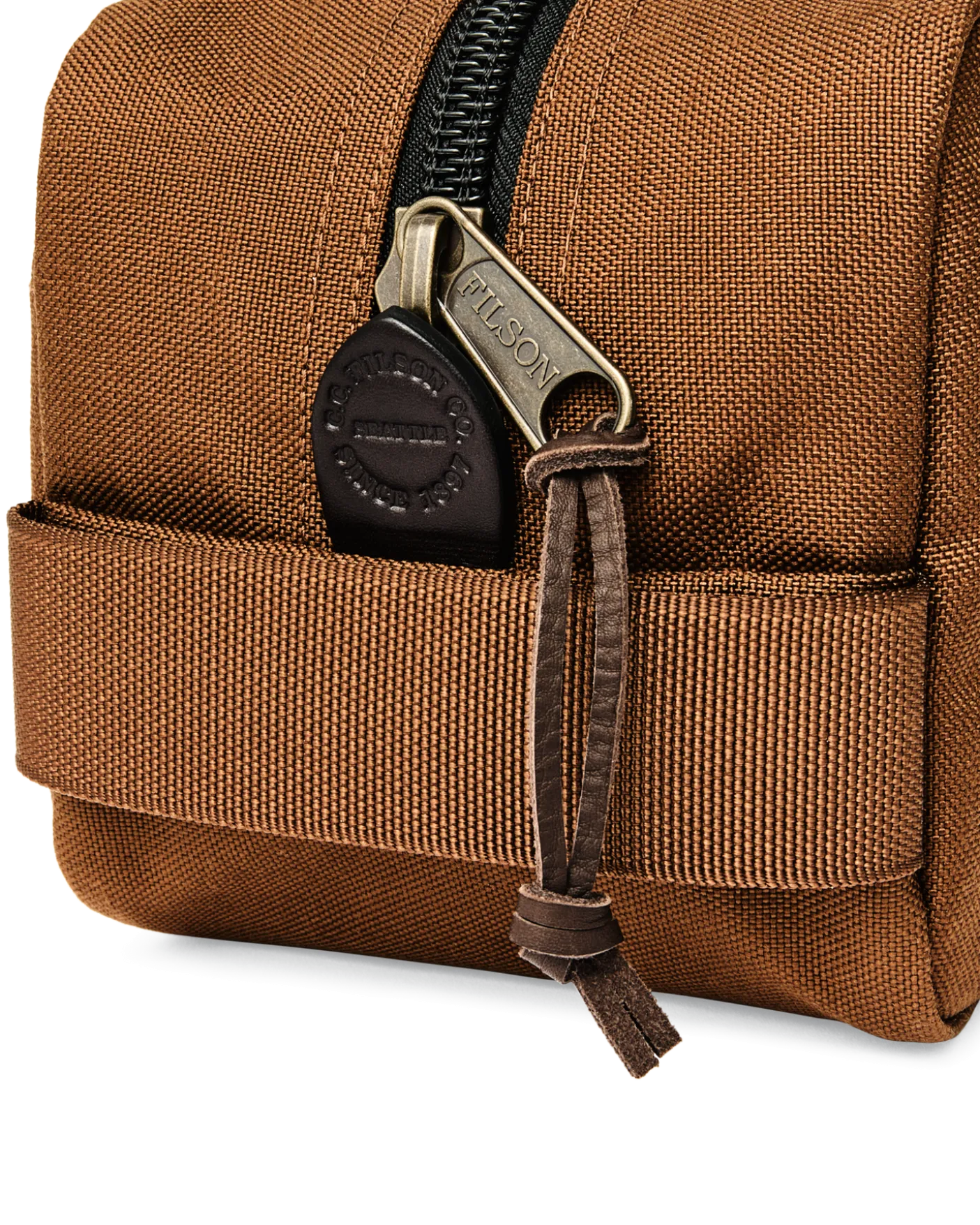 Dryden Dopp Kit