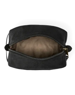 Dryden Dopp Kit