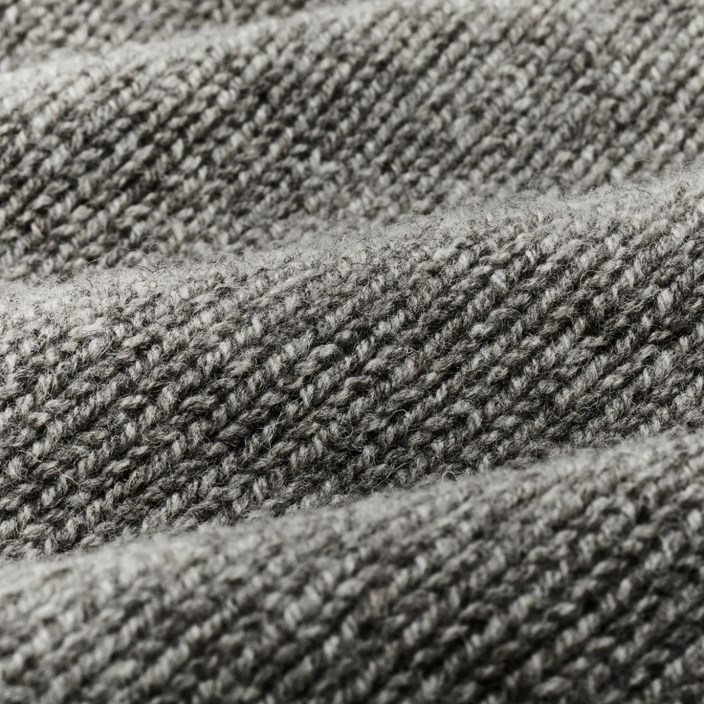Heritage 3-gauge Wool Sweater