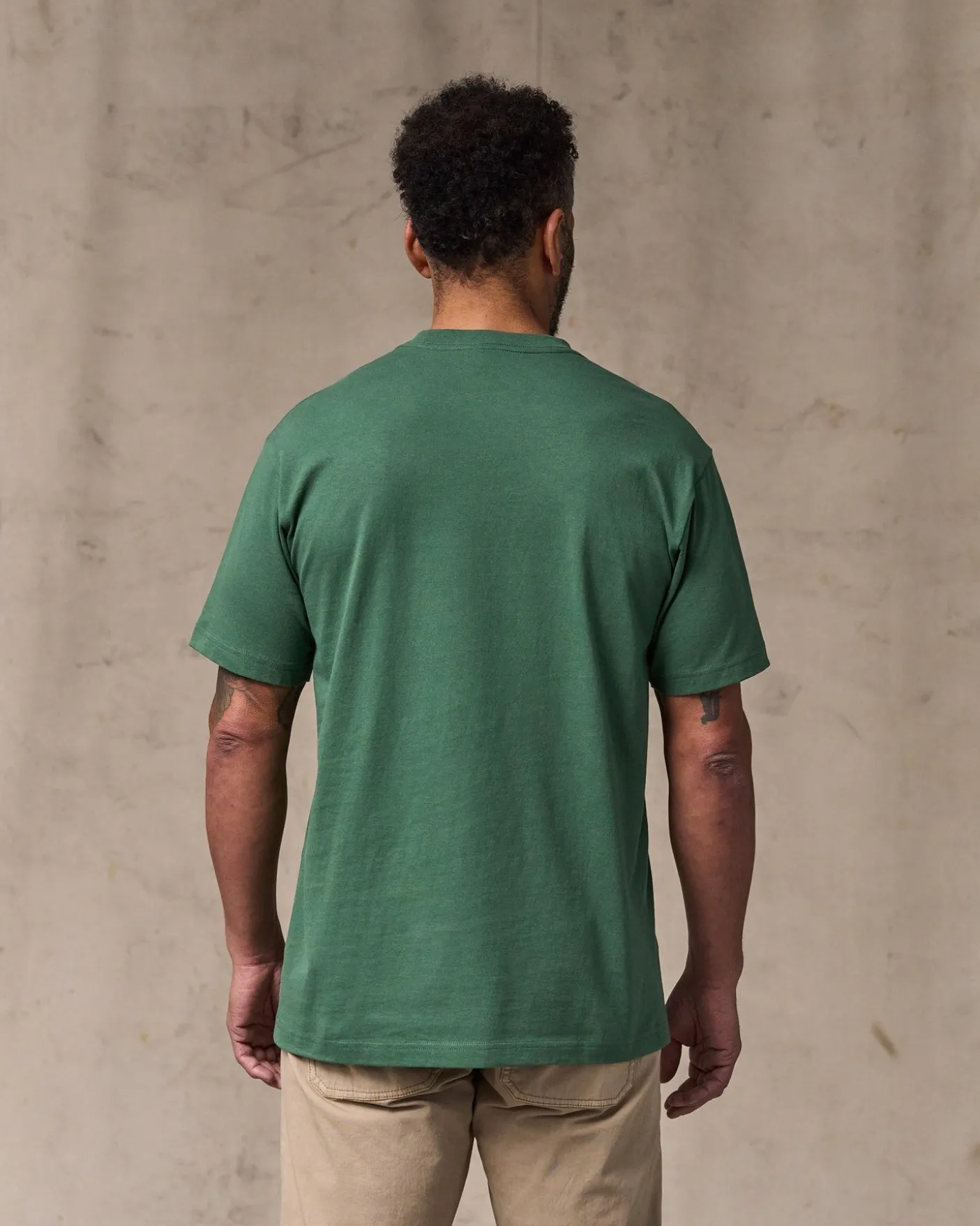 Outfitter Pocket T-shirt