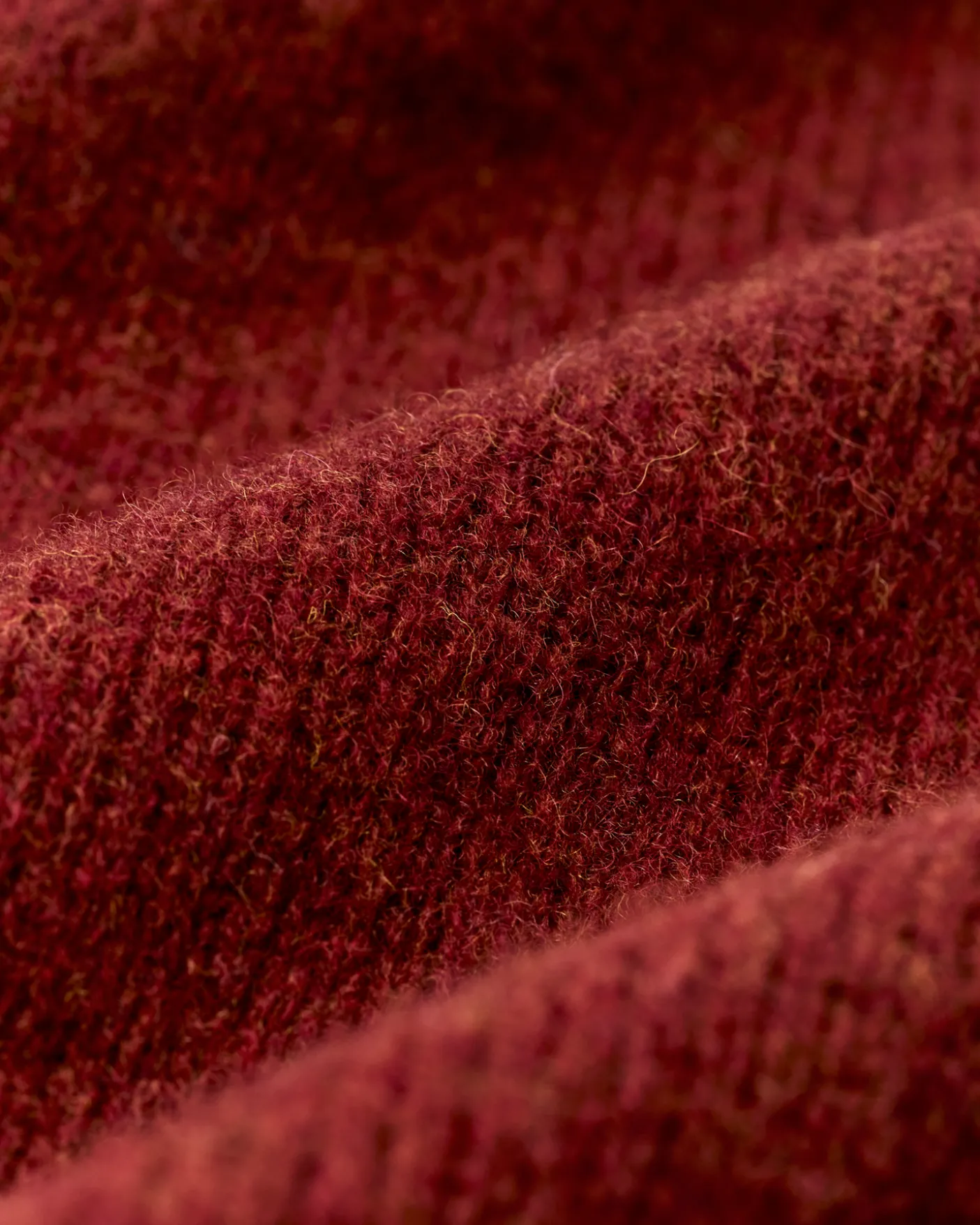 Shetland 5-gauge Wool Sweater